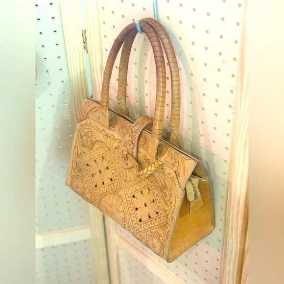 Bohemian Cleobella Arya Medium Brown Leather Embossed Detailed Handbag